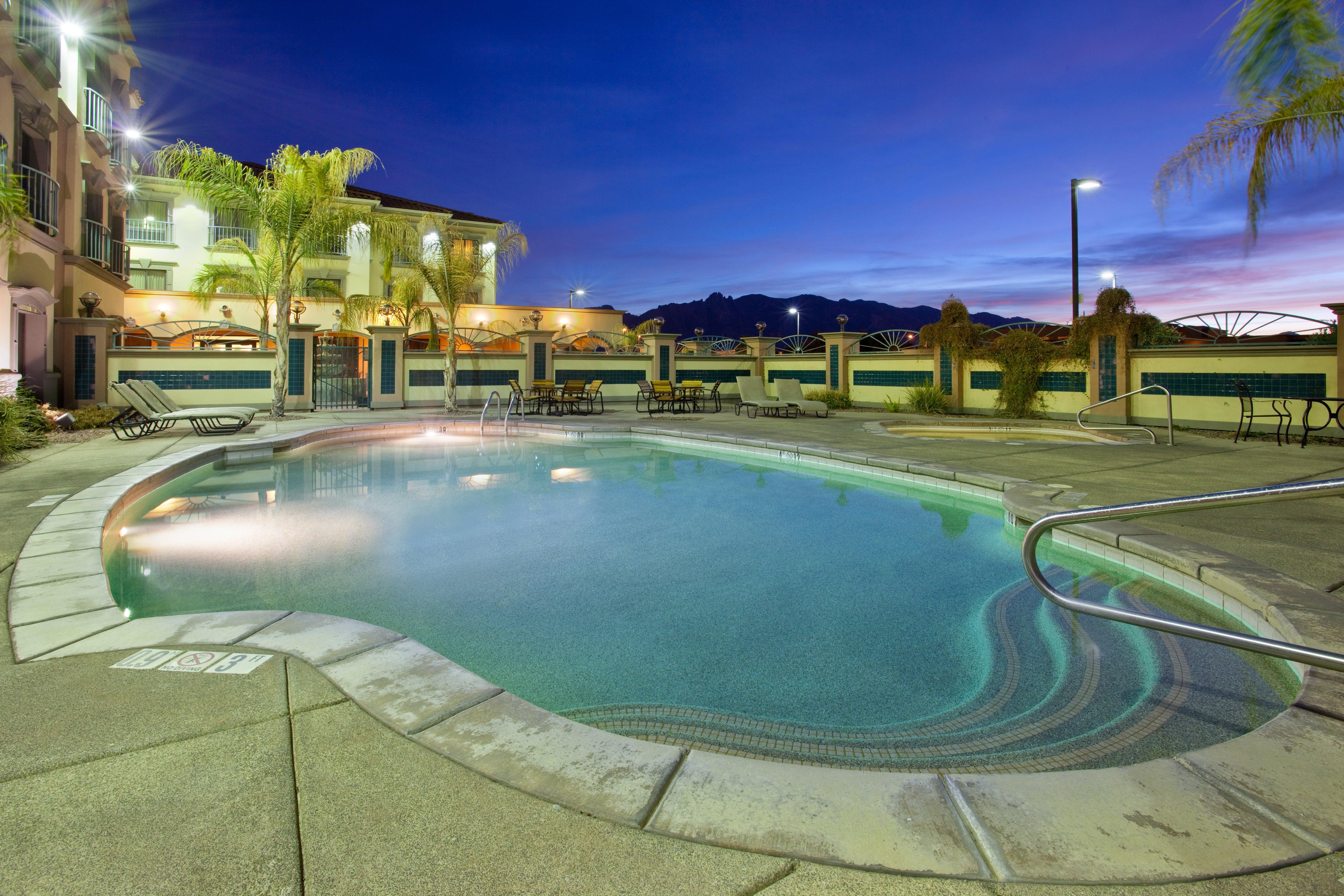 Holiday Inn Express Hotel & Suites Tucson Mall By Ihg Exterior foto